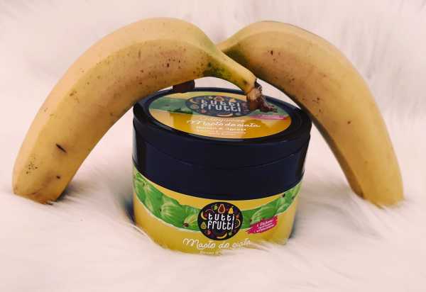 Gommage pour le corps à la banane et à la groseille Tuti Frutti de la marque Farmona.