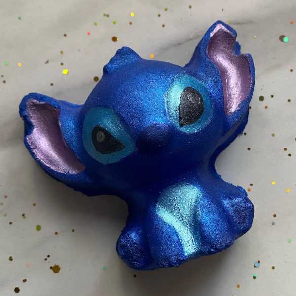 Disney - Stitch bath bomb