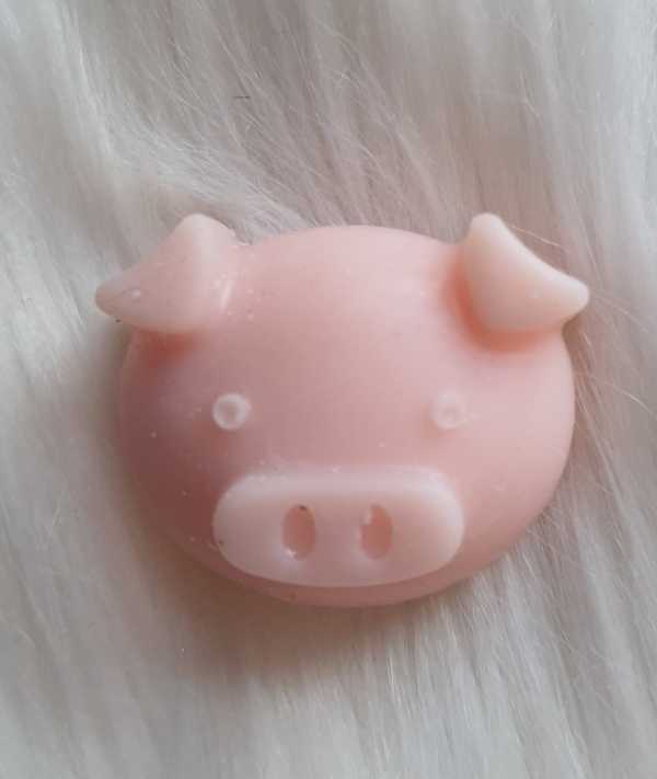 Fondant parfumé cochon malabar fraise