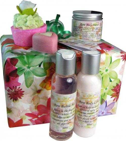 Lovely Bubbly - Coffret cadeau à la rose