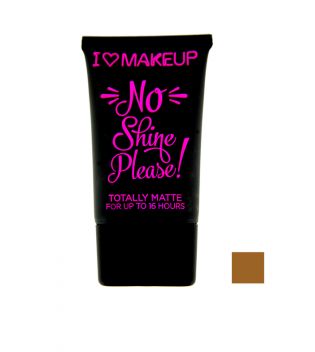 Makeup revolution - Fond de teint matifiant - I Heart Make up - NS07